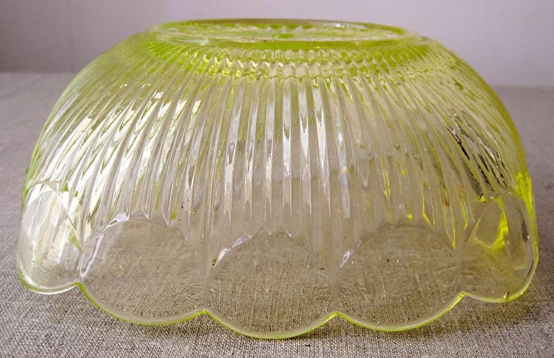 Old seyedmehdi glass serving bowl Salad Dressing Server glass The table.glass art.. decorative Table Vintage France french object