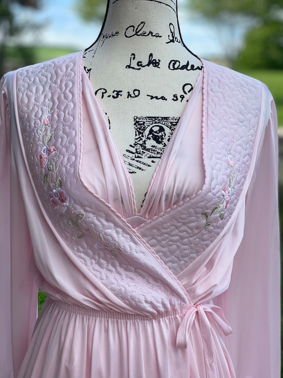 Vintage Pink Night Gown Robe, Old Hollywood Style… - image 3