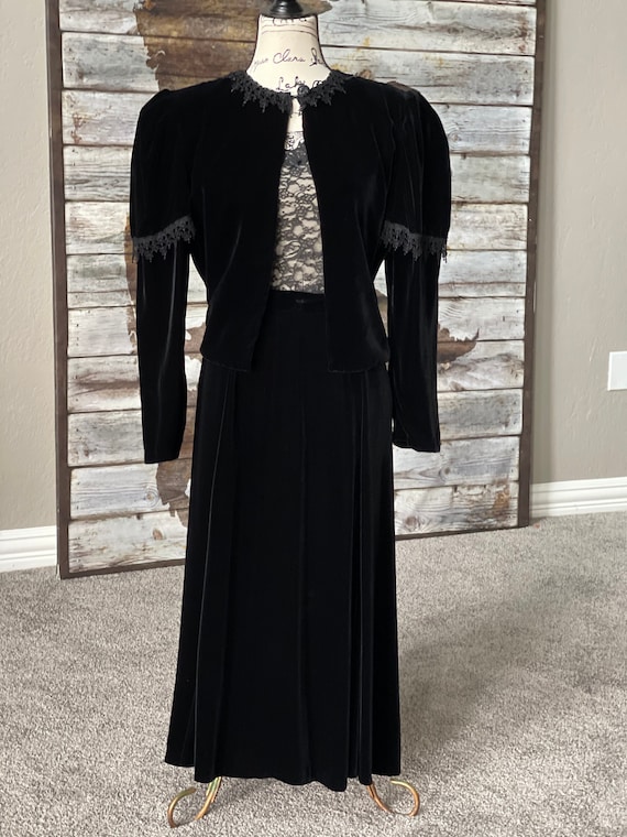 jessica mcclintock black lace dress Vintage Jessica McClintock Black Lace Sequin