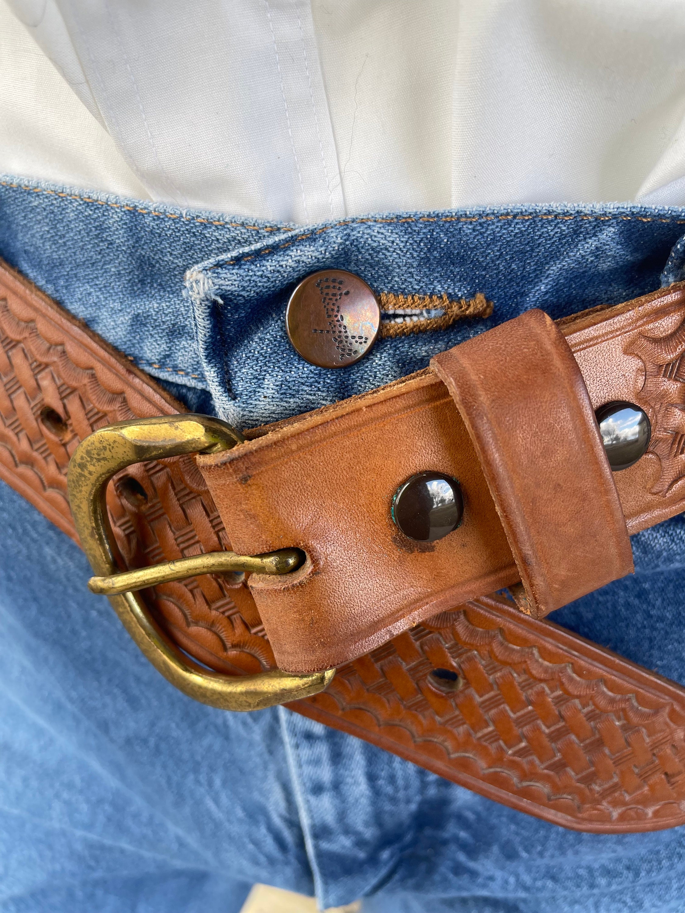 Classic LL Bean Vintage Tooled Leather Belt, Brown
