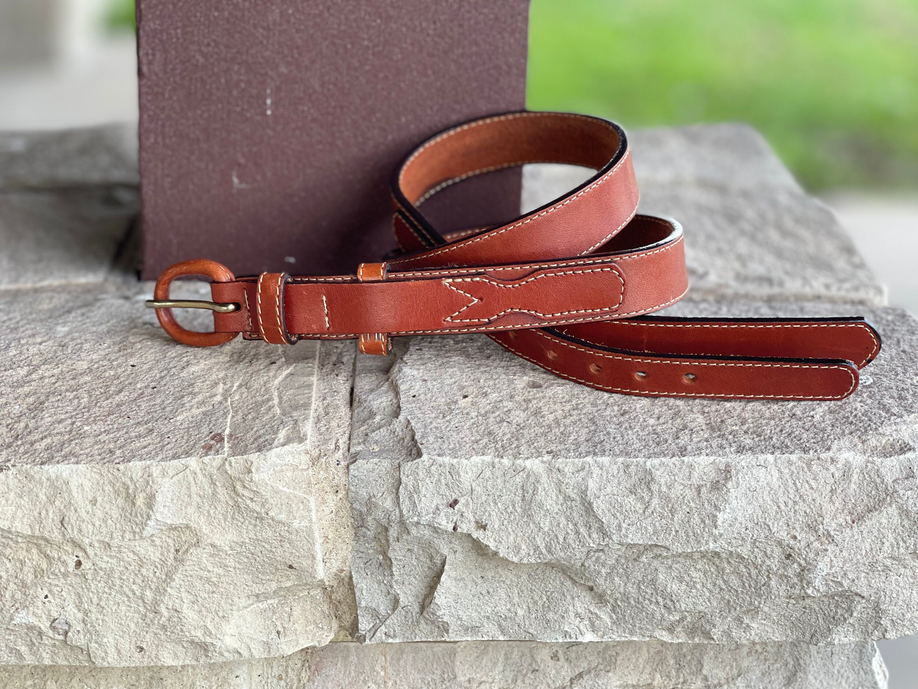 Vintage Jordache Leather Belt: Cognac Skinny Cinch Waist (28  display picture 1