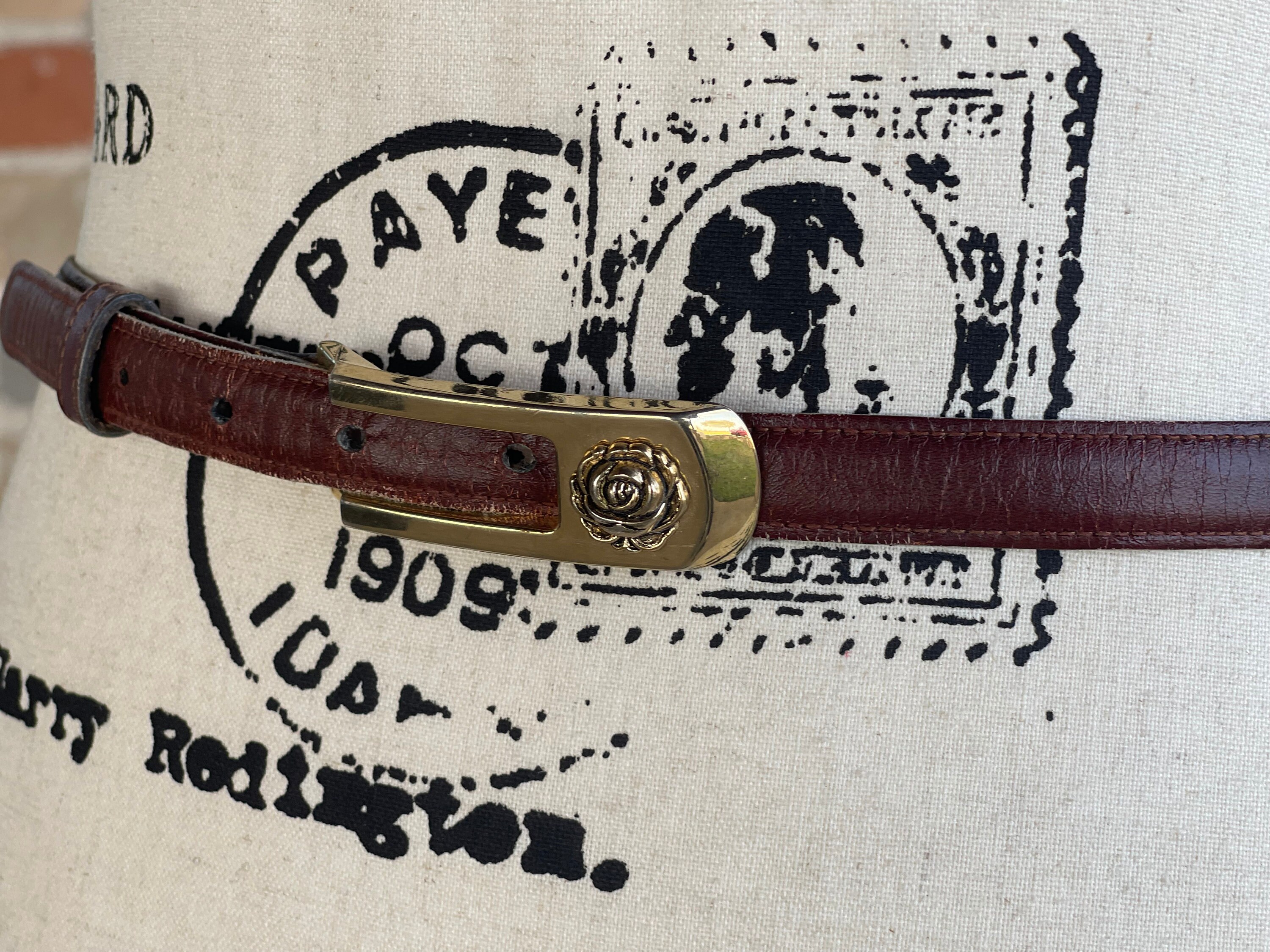 Vintage Anne Klein Calderon Leather Belt: Gold Rose Buckle 