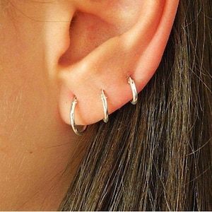 Tiny Silver 8/10 mm Hoops, Helix Hoops, Tragus Ring, Silver Sleeper, Pair 10mm Hoops, Tiny Huggie Earrings, Silver Tiny Huggie, Thin Hoops
