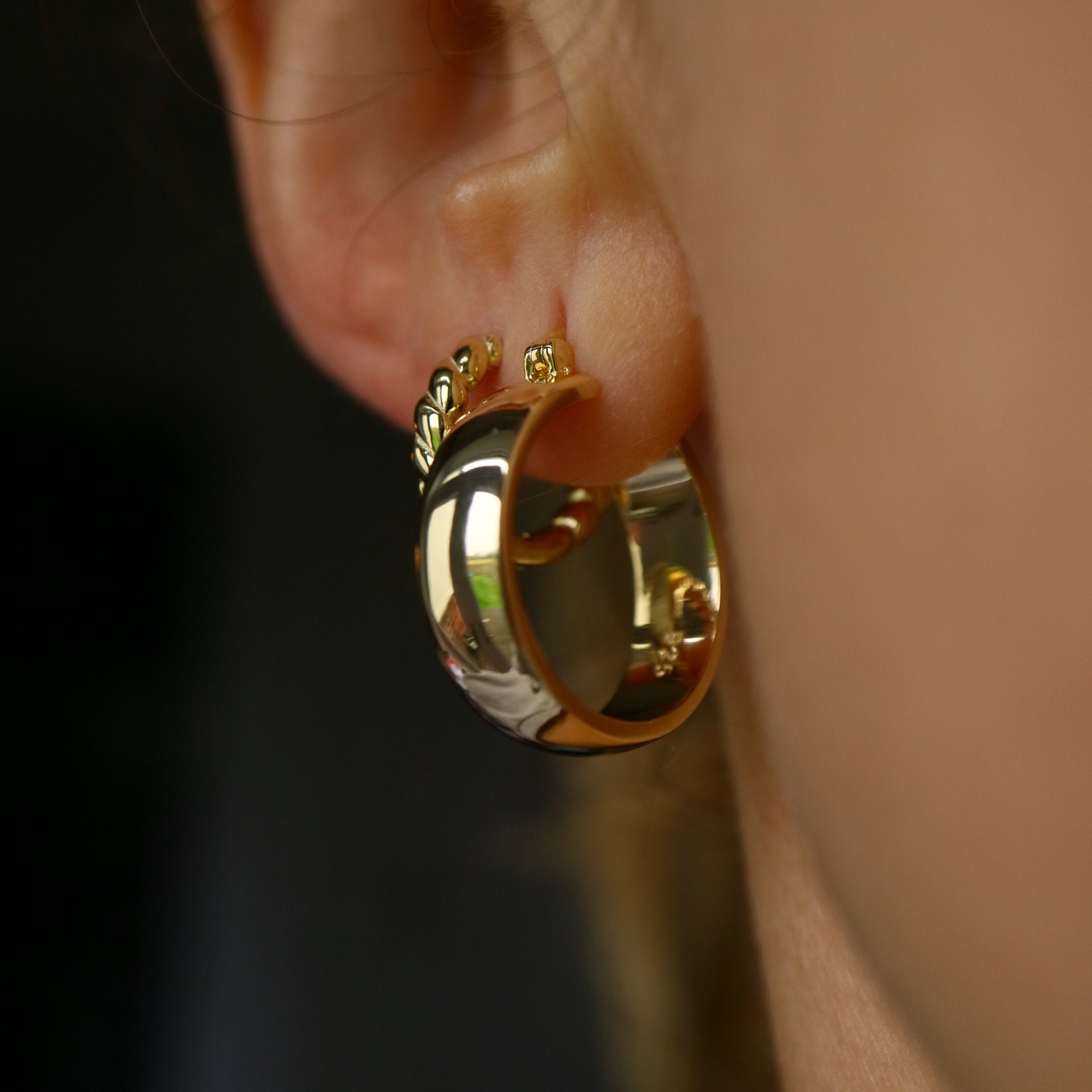 Orecchini A Cerchio Moderni Lisci - Oro E Argento, Minimal, Chiusura A Leva