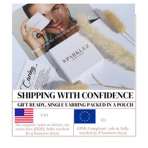 Puede incluir: Una caja de joyer&iacute;a blanca con la marca "SPARKLEZ JEWELLERY" se muestra sobre una superficie blanca, junto con una tarjeta que dice "Caring". La imagen incluye el texto "Thank you for choosing our jewelry!" y "SHIPPING WITH CONFIDENCE".
