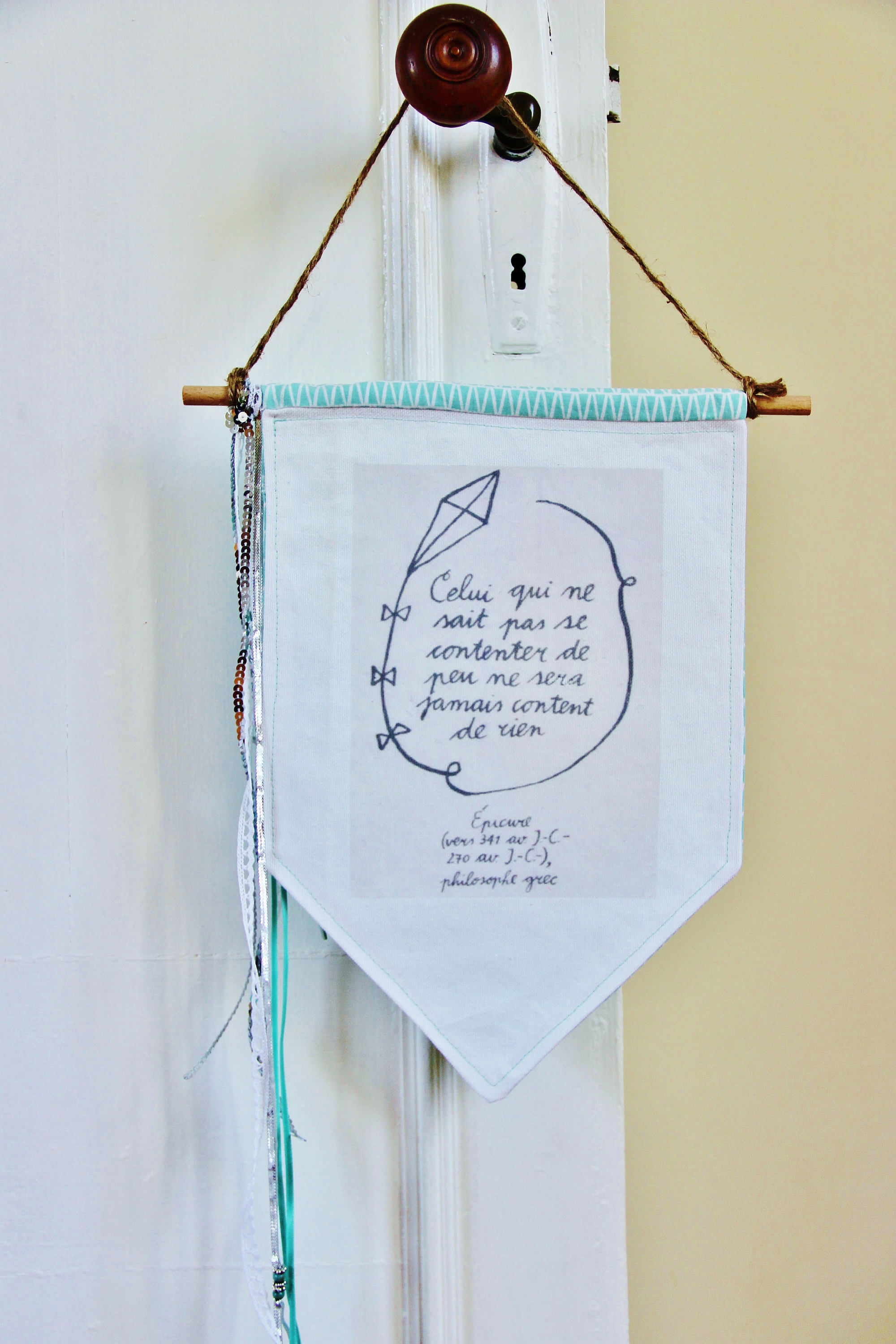 Bannière en Tissu, Tenture Murale Décoration Murale, Fanion Citation Positive, Inspiration Couleur P