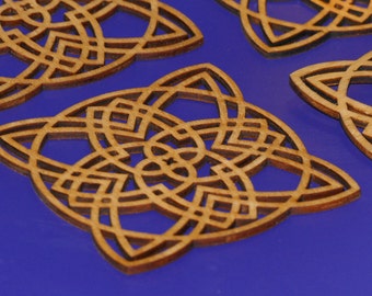 Set of Wood coasters, Celtic knot ornament shaped,  dinning table decoration, 3,5'' diameter