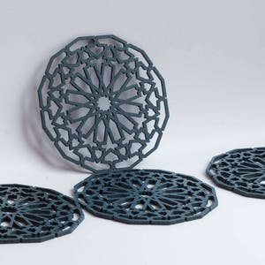 Round Blue Wood coasters - Arabic Moorish Star pattern - set of 4
