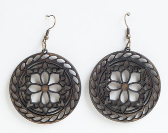 The flower of Heart Earrings- Mandala flower wooden  dangle Earrings Ethnic Spiritual Wood cut earrings Hippie Boho Style, design MDL002