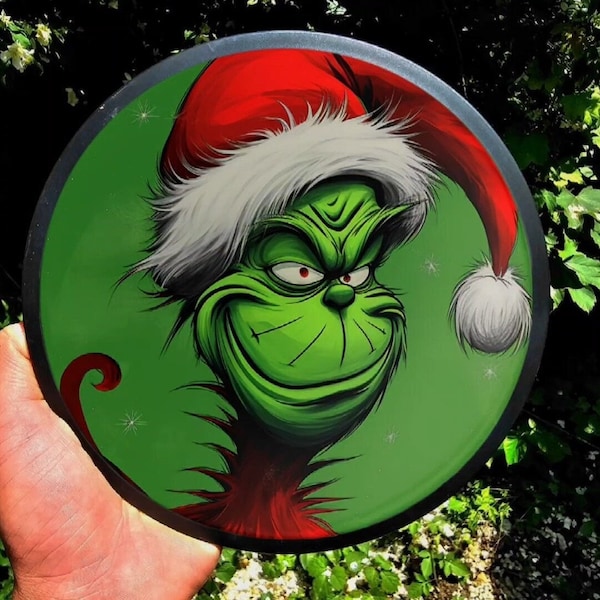 The Grinch - Custom Disc Golf Disc, Disc Golf Gift, Christmas Gift, Frisbee, Frisbee Art, Disc Golf Art, Collectible Gift, Functional Art