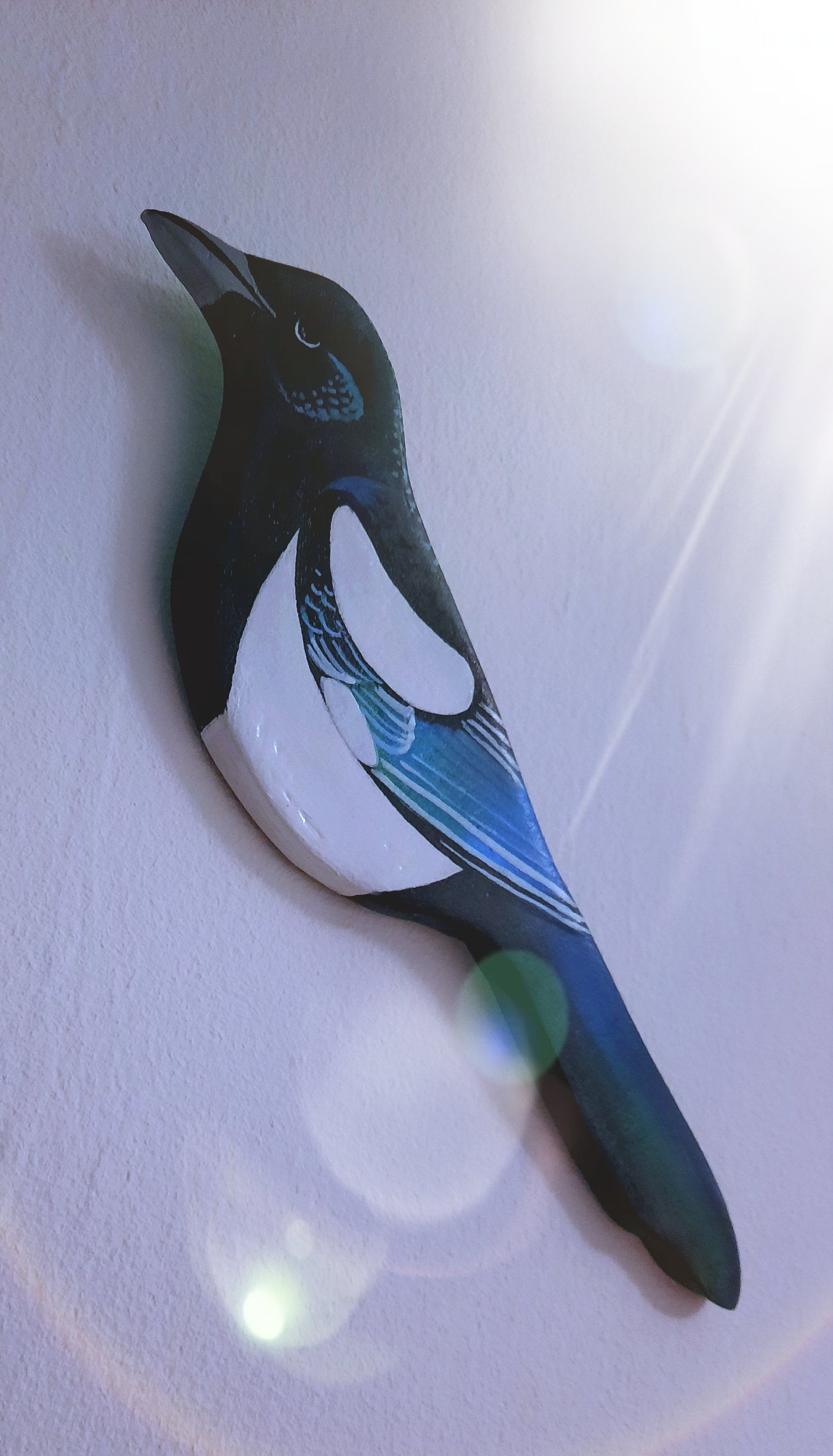Ceramic magpie wall decor