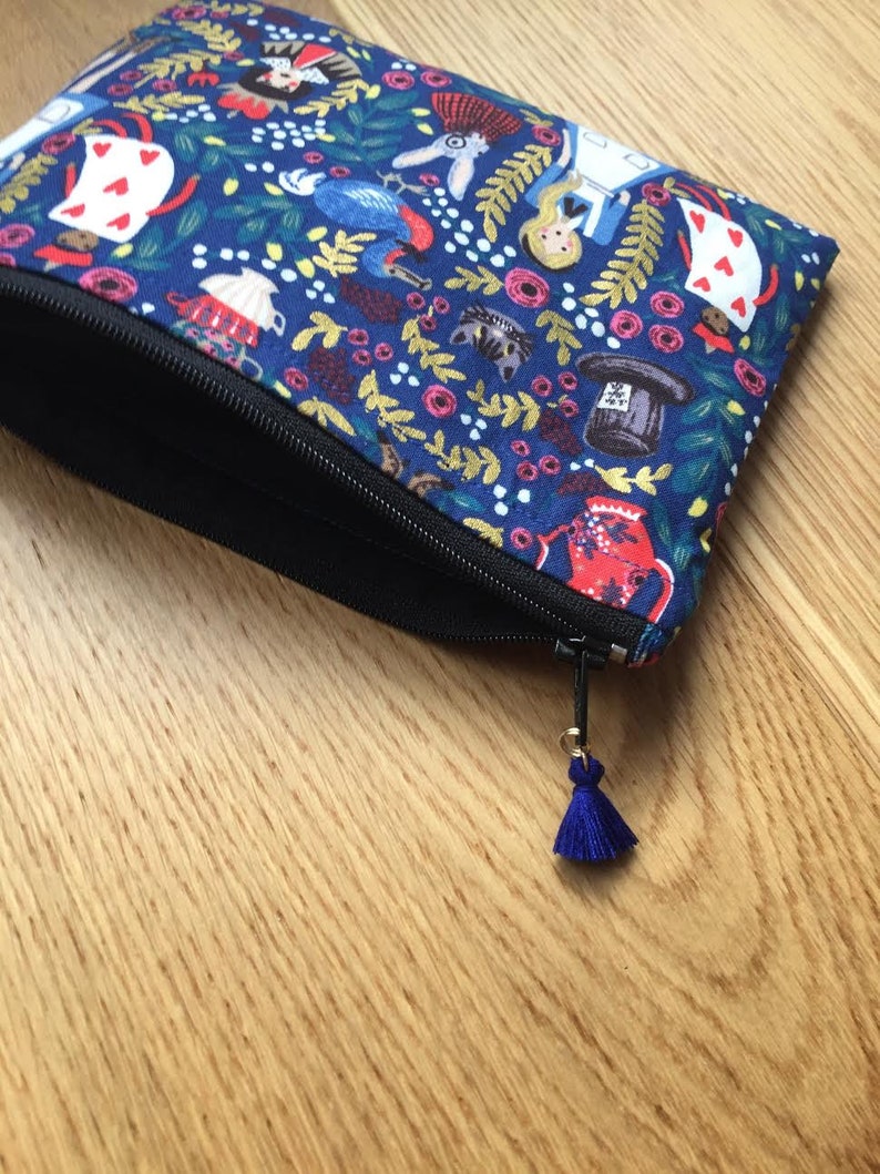 Collection Small Purse Coin Purse Free UK P/&P Rifle Paper Co. Navy Alice in Wonderland