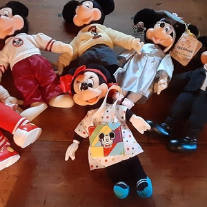 Vintage Applåder Musse och Mimmi Pigg Plyschdockor - 1986 Examensset med 6 bild 10