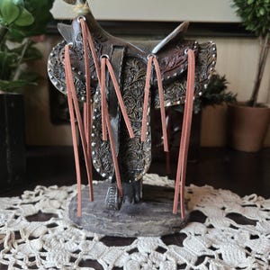 Miniature Western Saddle Replica on Stand Resin and Leather Vintage Saddle Miniature Southwest Farmhouse Country Farm Horse Collector Breyer