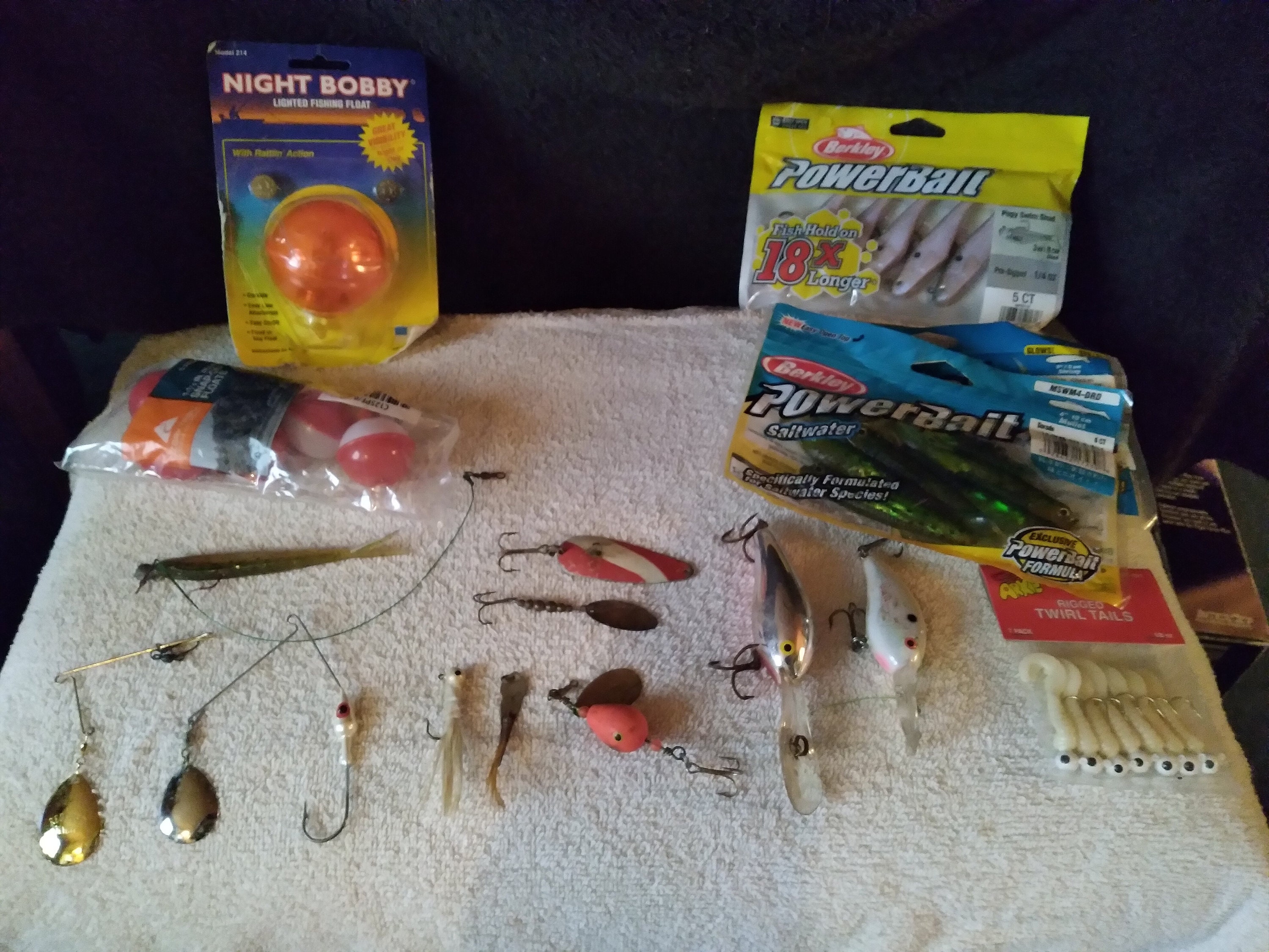 Vintage Fishing Lure Lot Gypsy Kings Red Fish Sutton Company 38s 