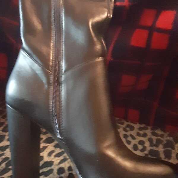 over the knee pvc boots