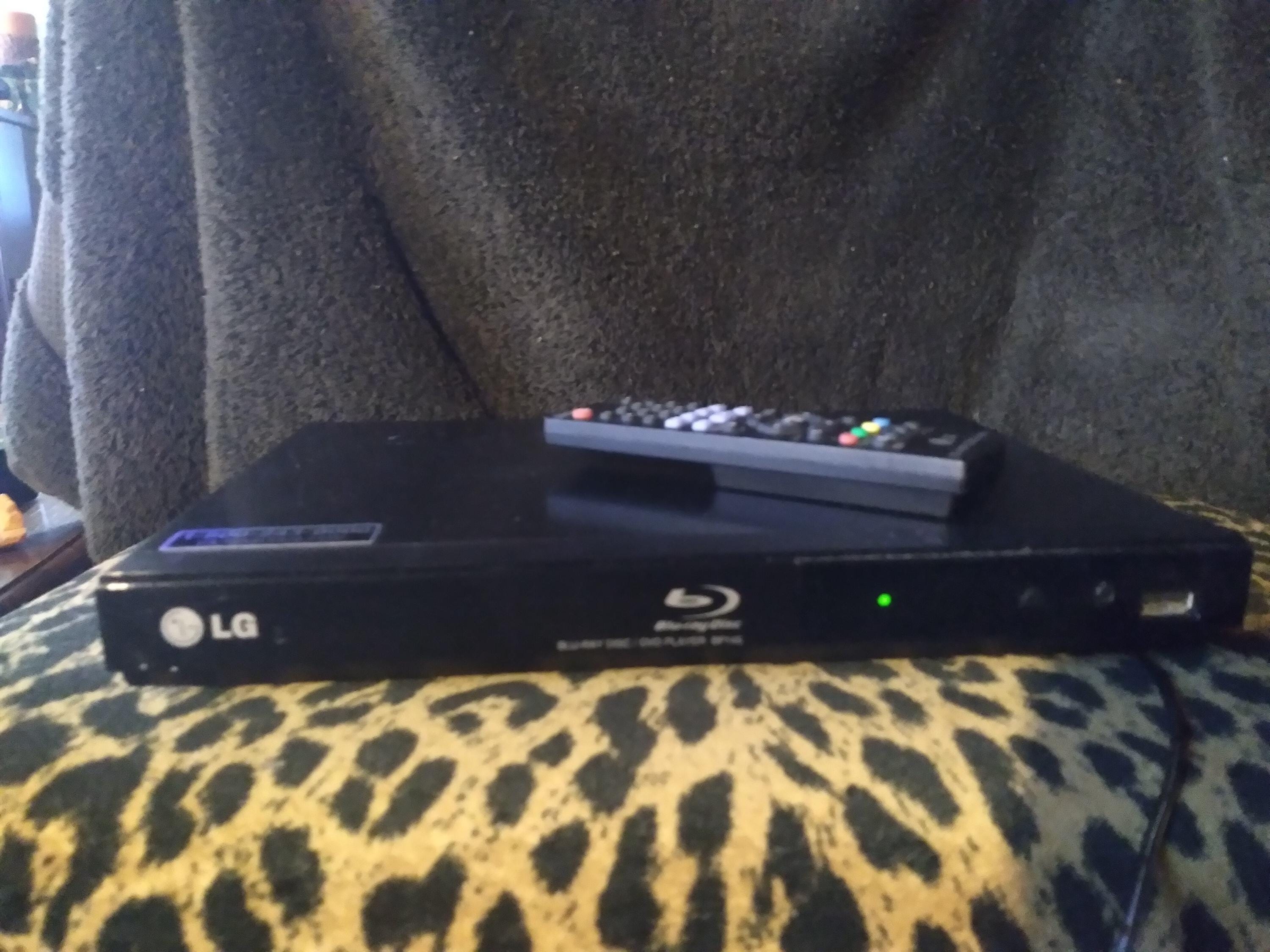 LG BP125 Blu-ray Player – Crisp HD, No-nonsense Performance - Nice