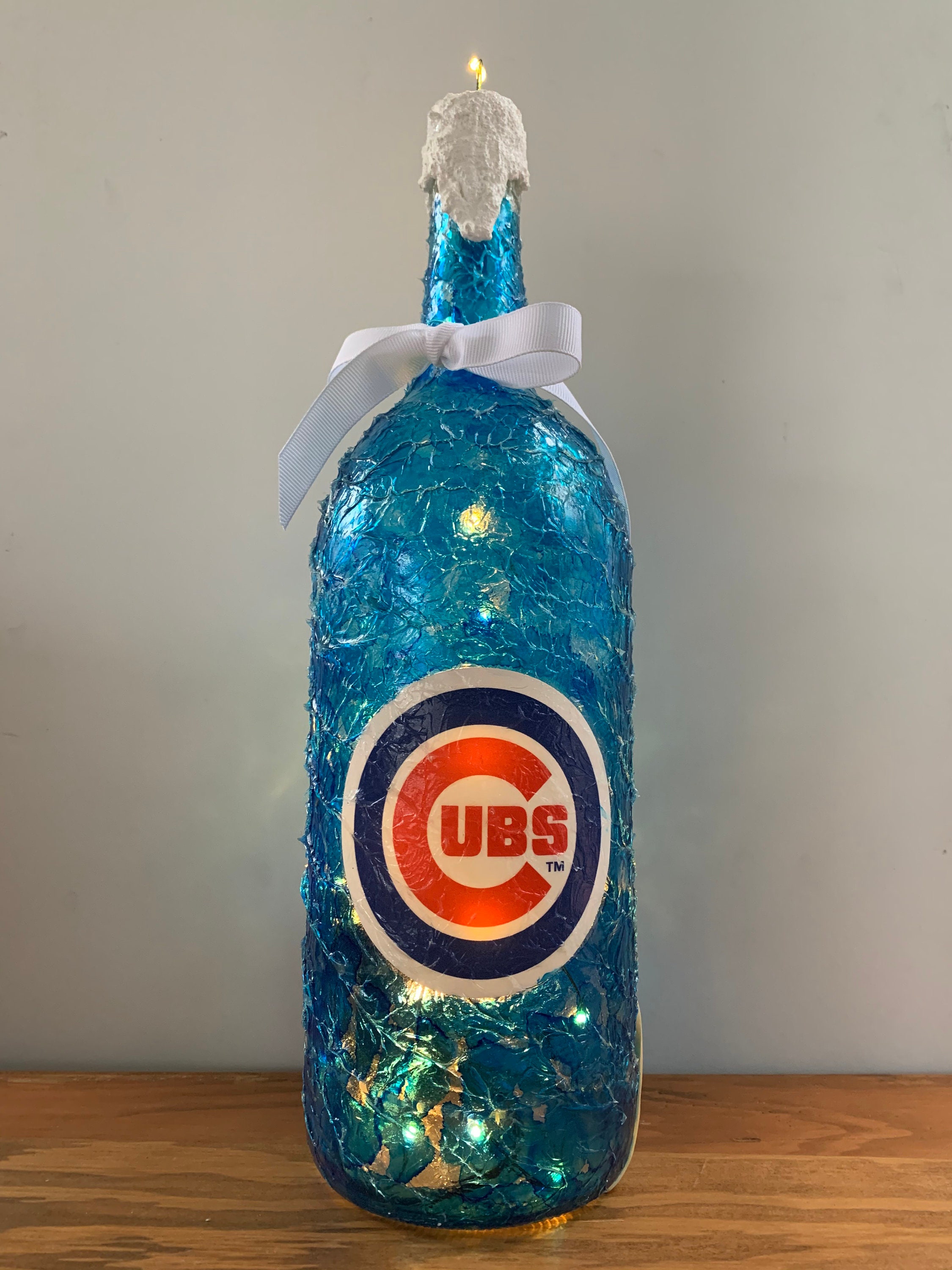 Chicago Cubs Lights. Chicago Cubs lighted bottles. Chicago Cubs gifts