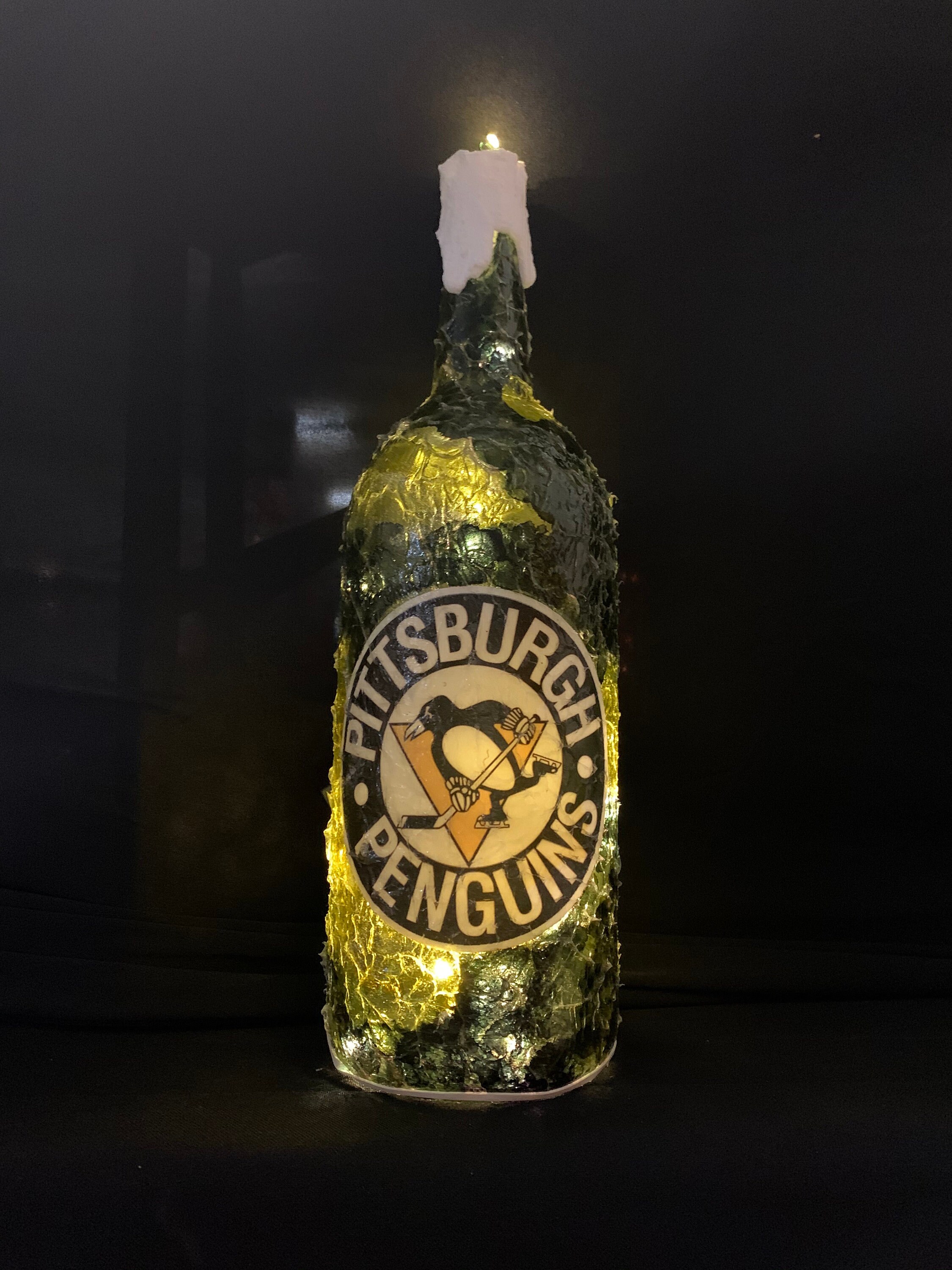 Pittsburgh Penguins lighted bottles. Pittsburgh Penguins Lighted wine