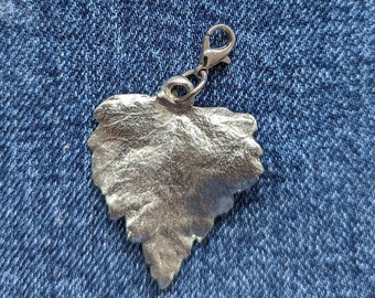 Pewter Silver Birch leaf keyring / keychain or zipper charm