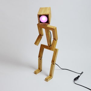 JAFFU // Wooden articulated design lamp in the form of a personage, recycled oak wood, LED connected wifi , by Lune et Animo image 6