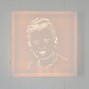 Tableau lumineux Led carré 'Portrait d'après photo' Commande personnalisable image 2