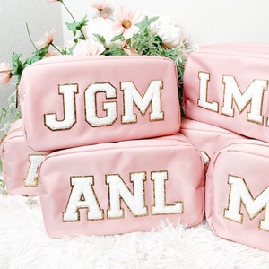 Parche adhesivo de chenilla con letras brillantes de color blanco y rosa para la inicial / Parche termoadhesivo con purpurina dorada para el alfabeto A-Z, personalizado para bolsa de cosméticos