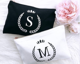 Personalized Luxe Monogram Makeup Bag // Monochrome Script CUSTOM NAME with wreath & crown// Best Friend Gift, Bridesmaid Gift, housewarming