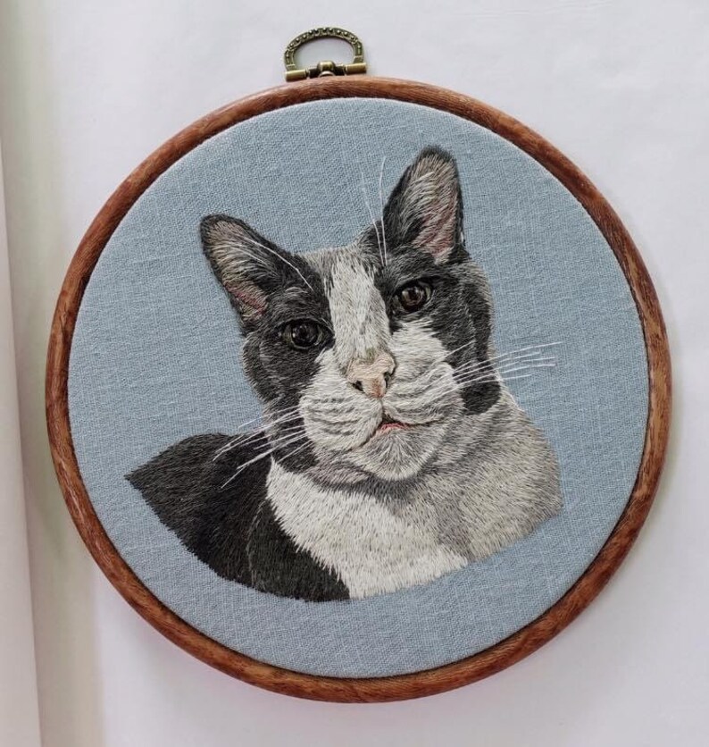 pet portrait, embroidery pet portrait, embroidery portrait, hand embroidery, pet painting, pet loss, family pet