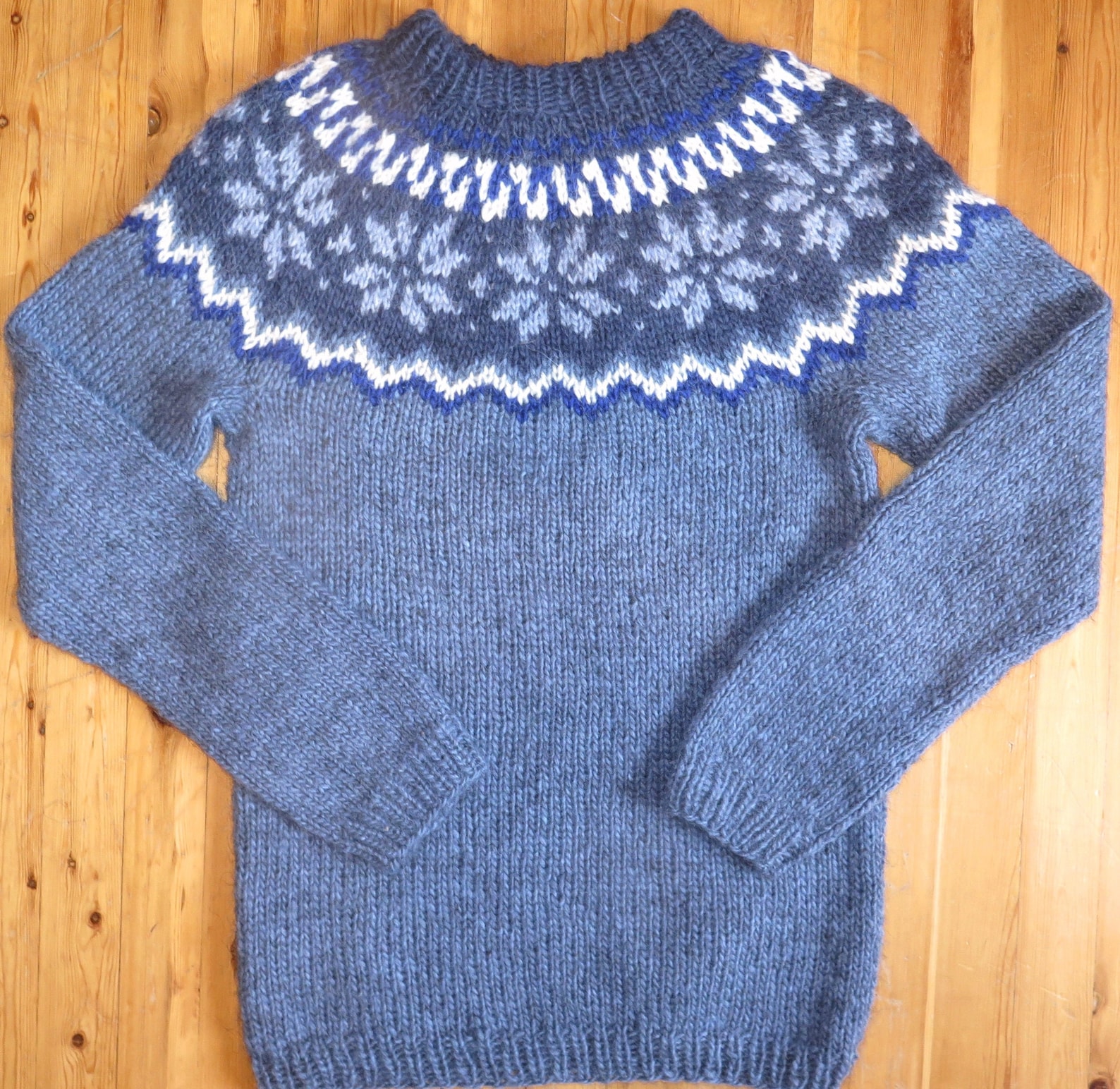 ALAFOSS Icelandic Sweater Iceland Sweater - Etsy