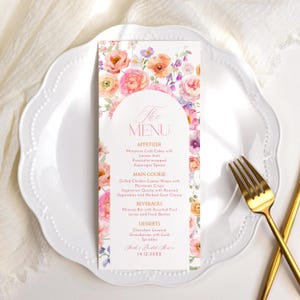 Modelo de cartão de lugar para chá de panela com flores brilhantes, menu de brunch colorido, cartão de nome com menu de flores editável para impressão A048