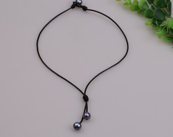18&quot; Women Freshwater Pearl Necklace,Beaded Pendant Bracelet,Dangling Charm Jewelry on Genuine Leather Cord,Peacock Blue Pearl Jewelry Women