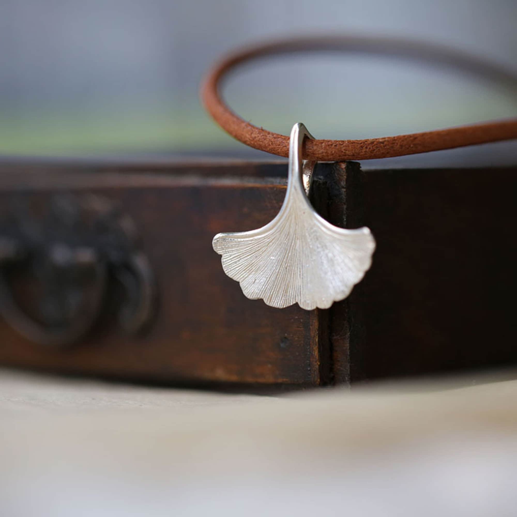 Plateau à Bijoux En Forme De Feuille De Ginkgo - Design élégant, Rangement Pratique, Doré