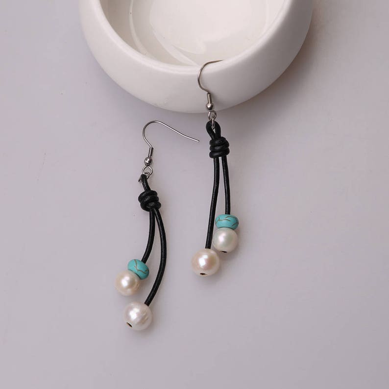Women Handmade Freshwater Pearls Drop Earring Genuine Leather Dangle Jewelry for girls Wholesale Fashion Hook Earrings