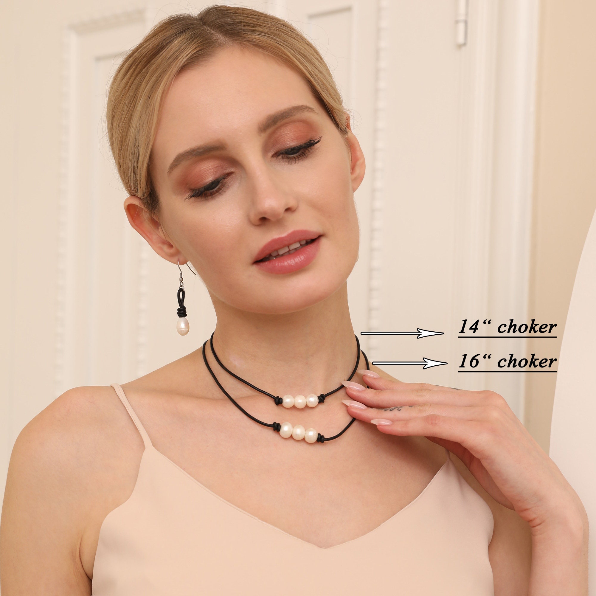 Three Pearls Necklace,Choker Leather Necklace, Black Round Genuine Leather Jewelry,Freshwater Pearls Chocker 16" Handmade Pearl necklace
