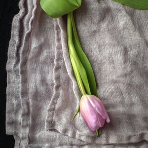 Muslin linen napkin set pearl gray. Delicate transparent linen napkins various colors Powder pink