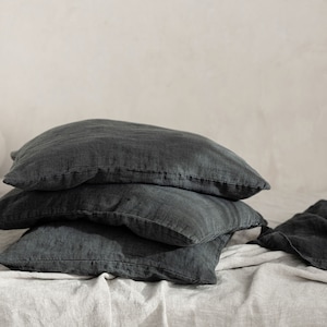 Graphite heavyweight linen cushion cover, Pure linen pillowcase with zip, Handcrafted pillow cover made of stonewashed antiqued flax