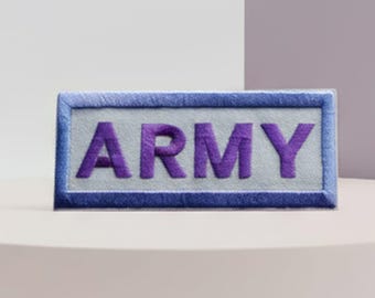 Naszywka do prasowania z haftowanym napisem „Army BTS Fan Club” w kolorze fioletowym, 9,6 cm