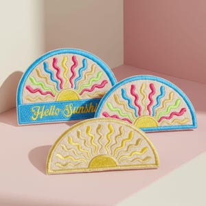Gestickter Patch Hello Sunshine – Sonne 70er