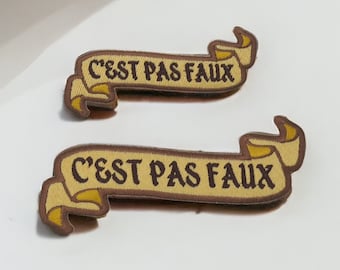 Patch C'est pas faux, Perceval dans Kaamelott, écusson thermocollant bannière parchemin 10 cm/15 cm