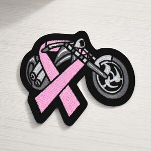 Patch brodé ruban rose moto, écusson biker Octobre Rose thermocollant pour customiser vos tenues, 8,7 cm