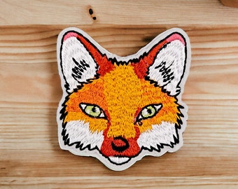 Patch brodé renard roux, écusson thermocollant petit renard, idée cadeau pour les petits et les grands, 6,5 cm