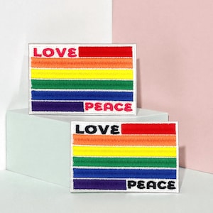 Patch brodé LGBT  - Écusson Love Peace arc-en-ciel 8,3 cm