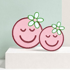 Patch brodé rétro fleu, écusson thermocollant émoji bohème good vibes (2 tailles) pour vos customisations