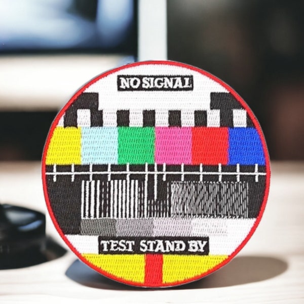 Retro tv patch, no tv signal please wait, iron-on embroidered patch tv pattern, tv signal test model no tv screen, 7.5 cm