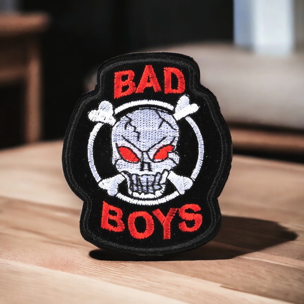 Patch brodé bad boys, écusson thermocollant punk, tête de mort, 7,3 cm