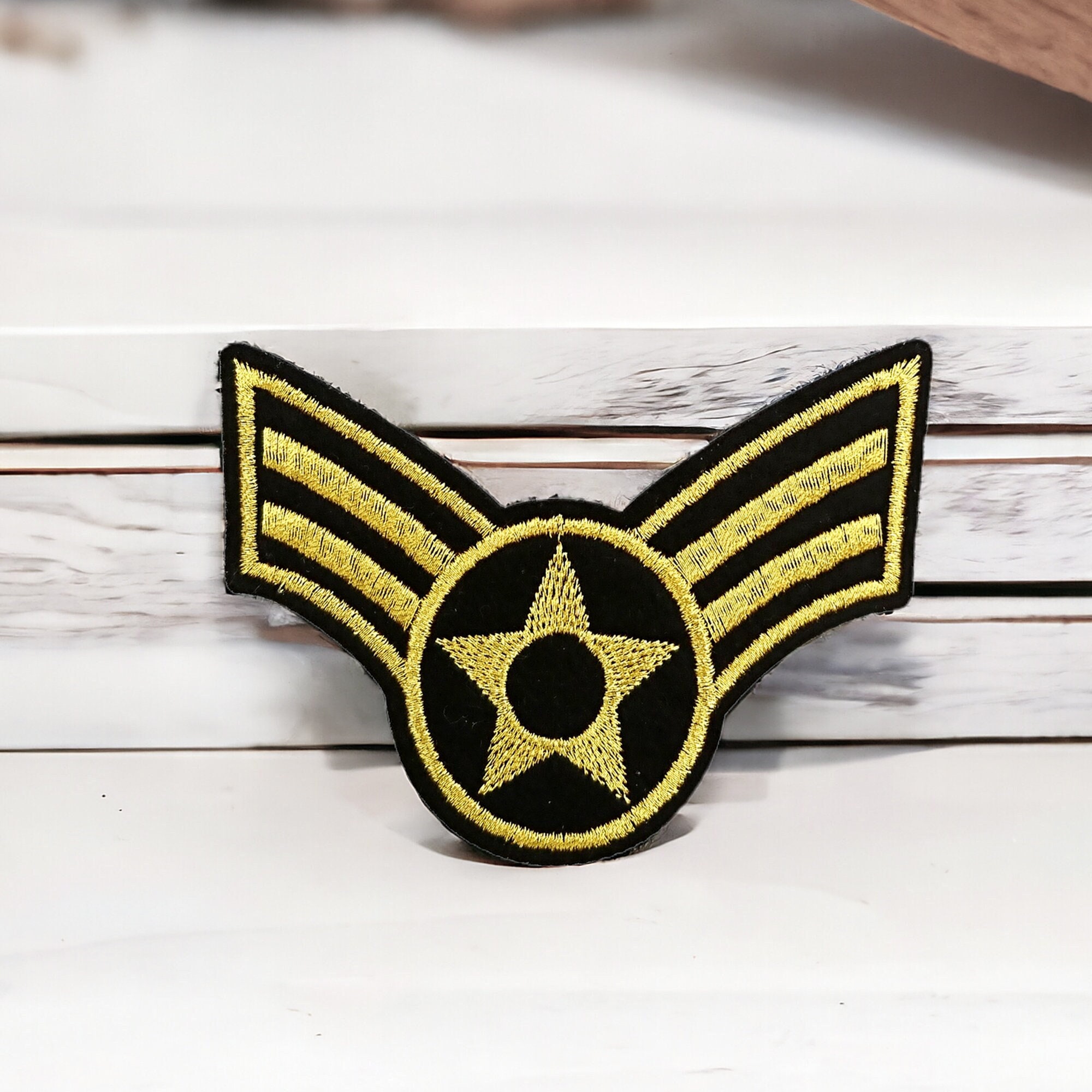 Concevoir un patch d'insigne de logo militaire tactique, des épingles, des  autocollants pour vous