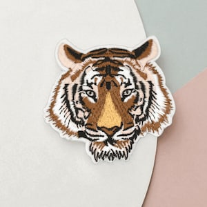 Tiger Embroidered Patch – Brown Bengal Tiger Iron-on Badge – 9 cm