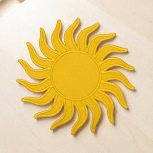 Toppa ricamata a forma di sole - Toppa termoadesiva gialla o dorata, da 9 a 20 cm