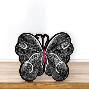Butterfly patch, embroidered iron-on badge, iron on patch, sew-on patch, customization of clothing and accessories